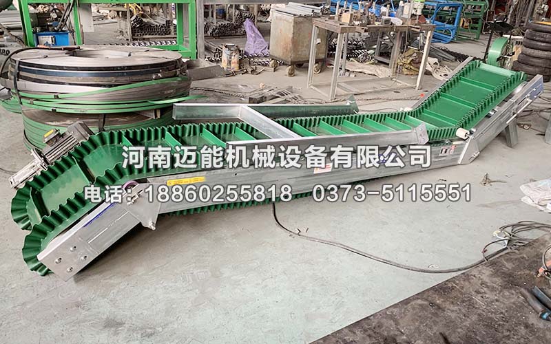 皮帶輸送機(jī)與螺旋輸送機(jī)該怎么選？