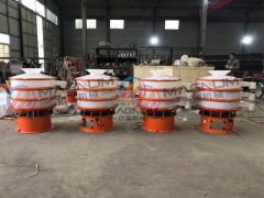 浙江4臺塑料振動篩已發(fā)貨，請蕭經理注意查收！