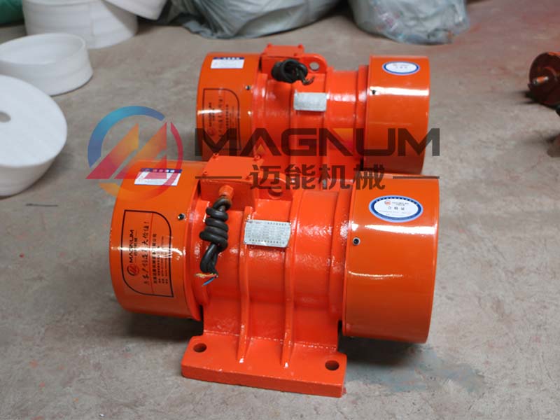 MN640D振動(dòng)電機(jī)
